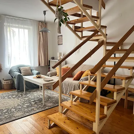 Marosi Haz アパート ナジュマロシュ